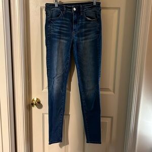 American Eagle Hi-Rise Jeggings in a light-medium wash